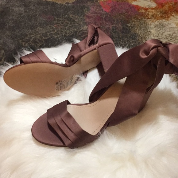 H&M Satin lace up heels - Picture 3 of 4